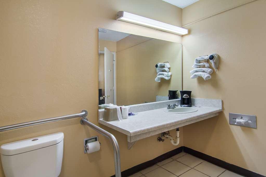 Americas Best Value Inn Darien Dış mekan fotoğraf