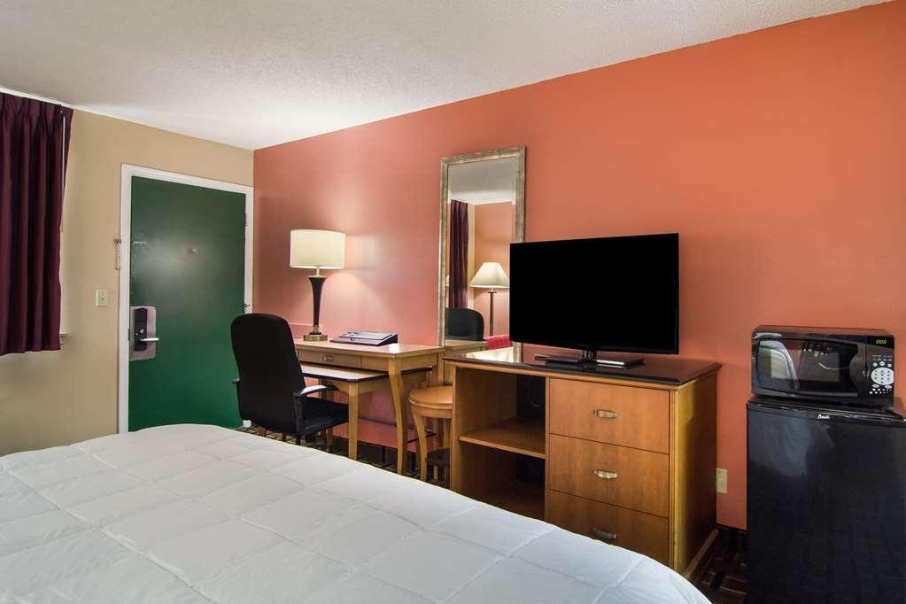 Americas Best Value Inn Darien Oda fotoğraf