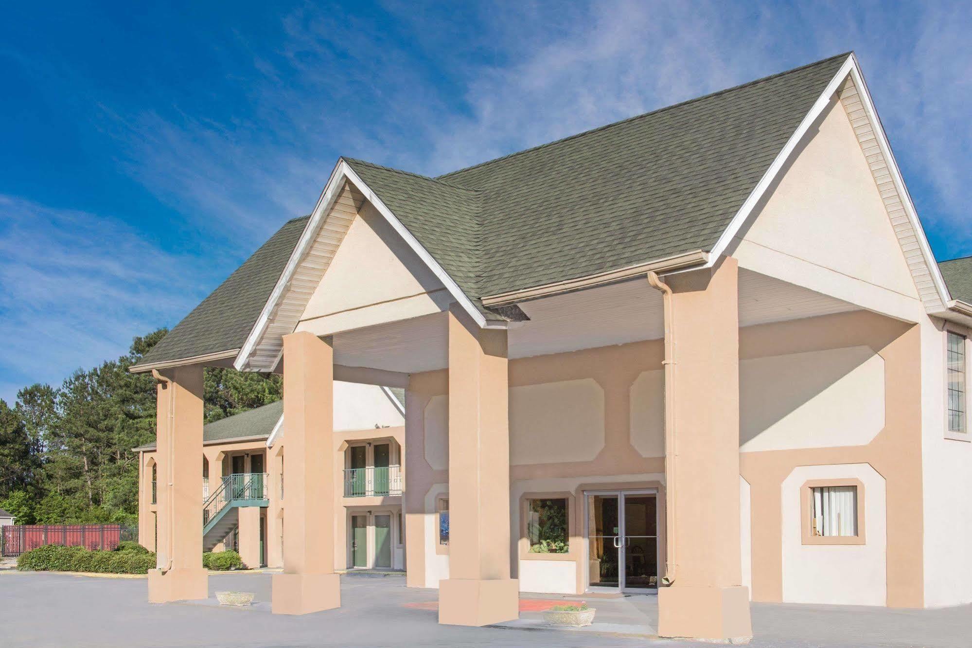 Americas Best Value Inn Darien Dış mekan fotoğraf