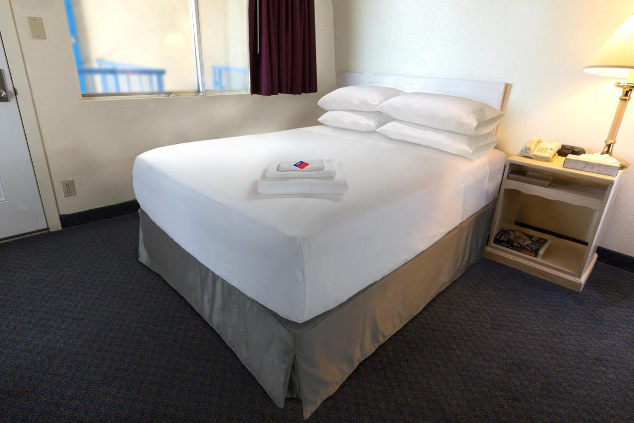 Americas Best Value Inn Darien Dış mekan fotoğraf