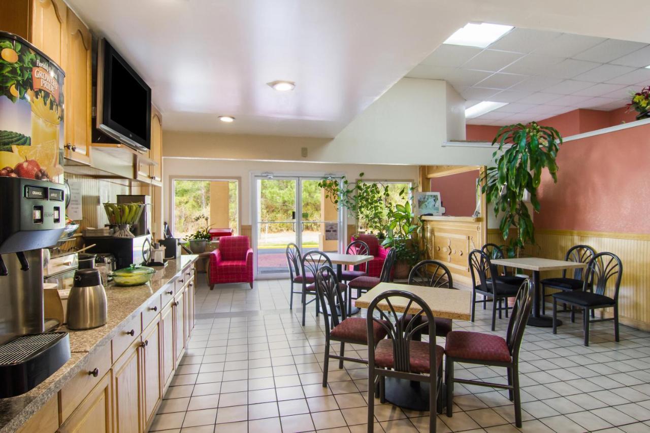 Americas Best Value Inn Darien Dış mekan fotoğraf