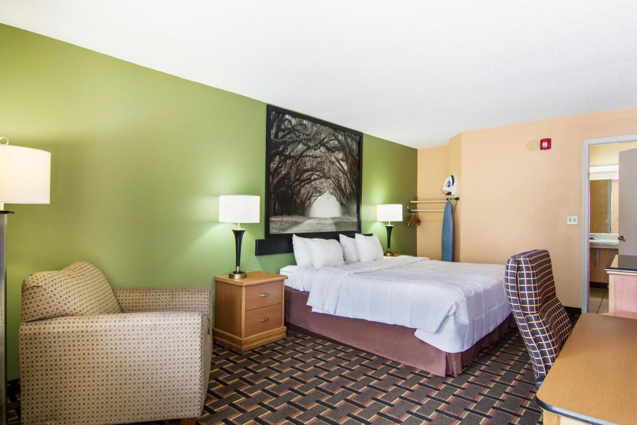 Americas Best Value Inn Darien Dış mekan fotoğraf